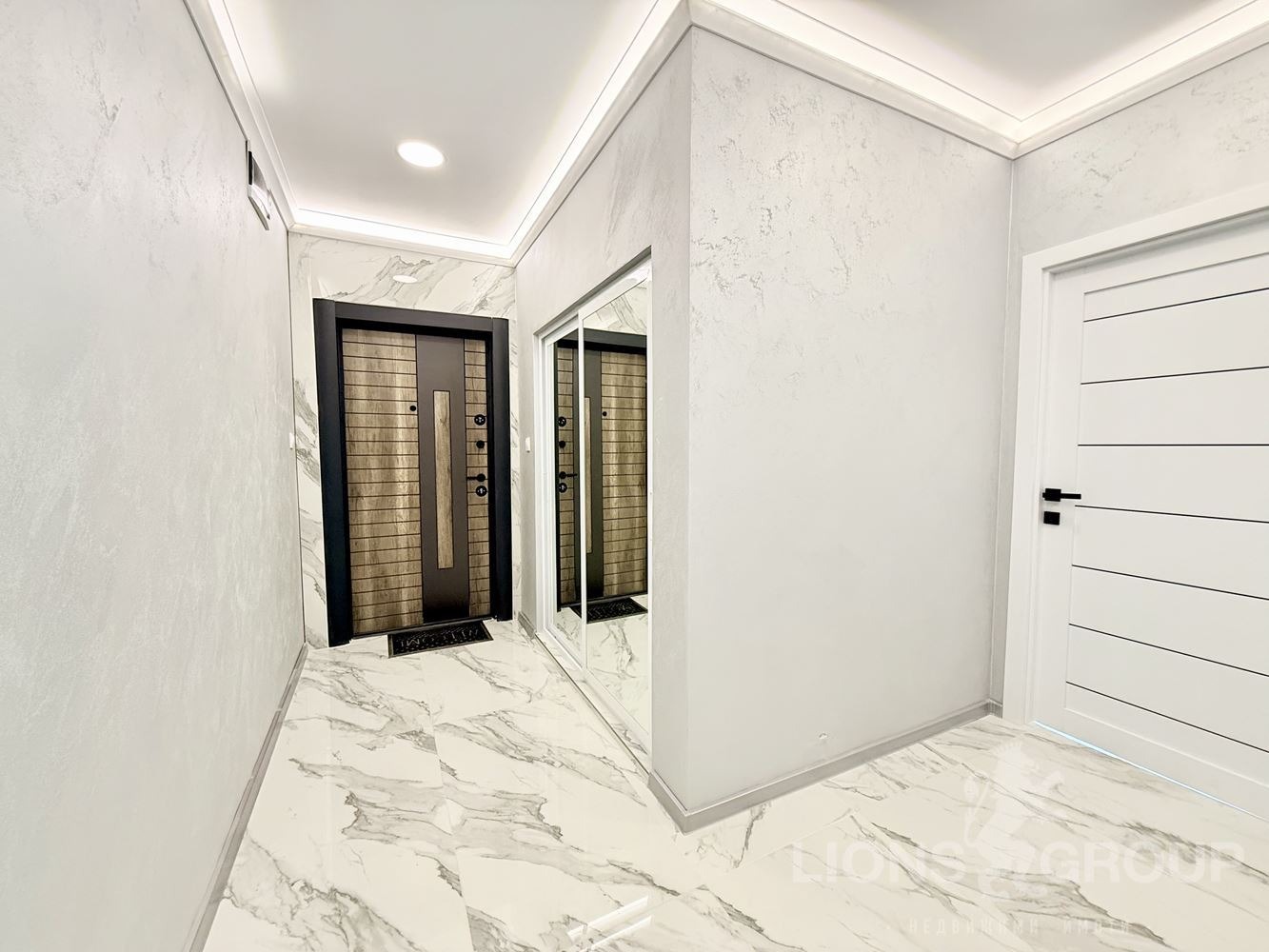 Продава 3-СТАЕН, гр. Варна, Възраждане 2, снимка 5 - Апартаменти - 56405626