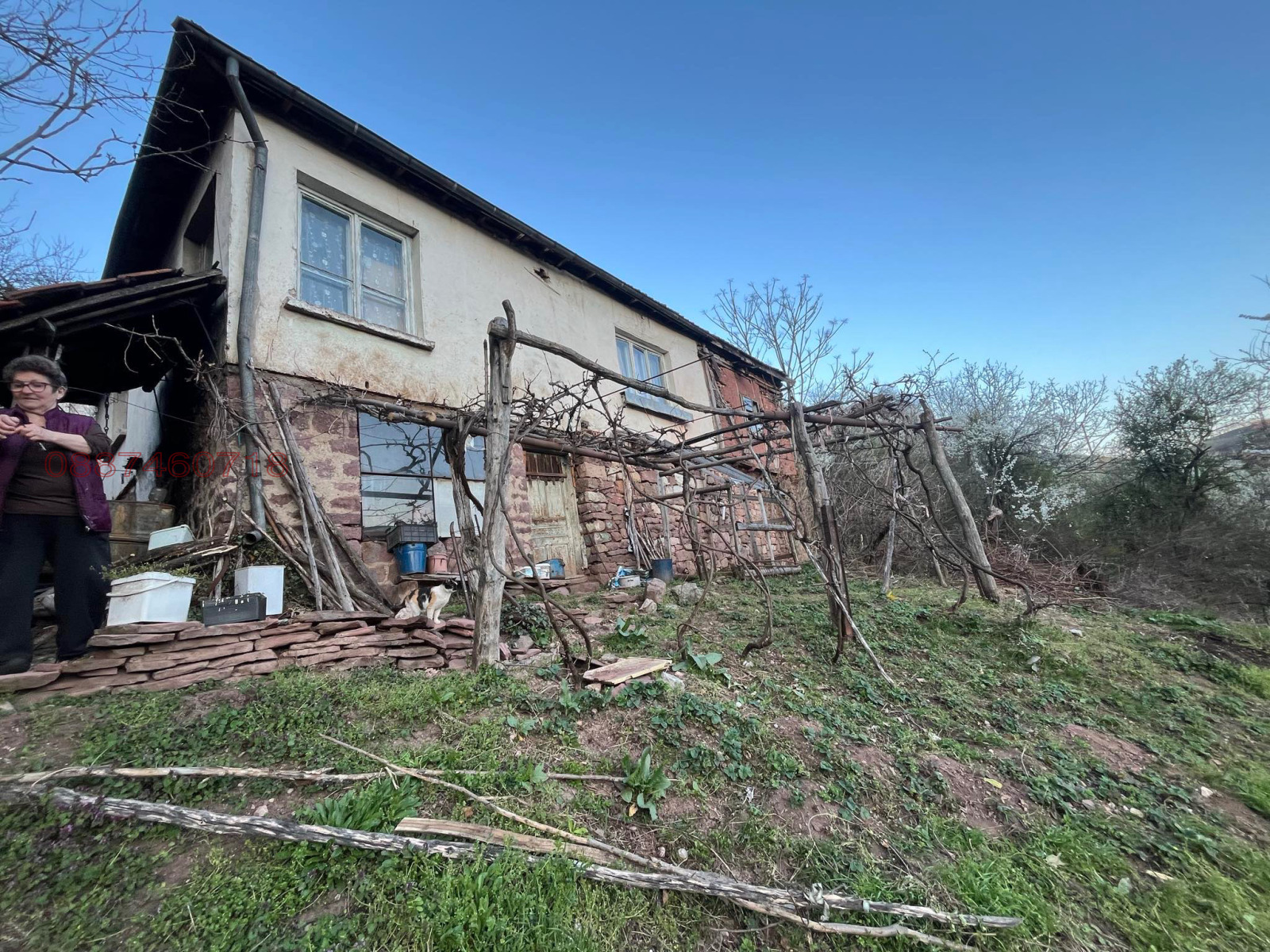 Продава КЪЩА, с. Очиндол, област Враца