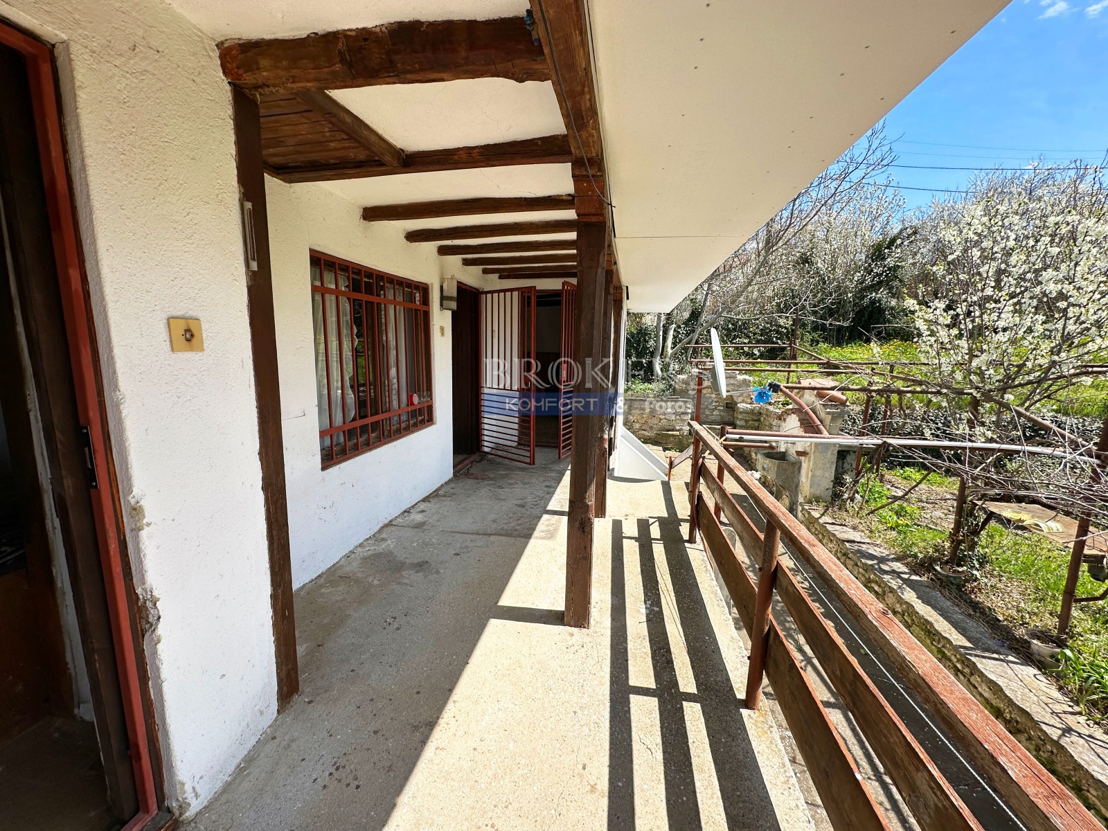 Продава КЪЩА, с. Куманово, област Варна, снимка 7 - Къщи - 54268364