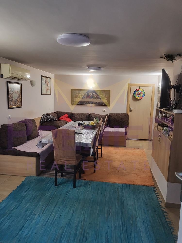 Продава 3-СТАЕН, с. Рогачево, област Добрич