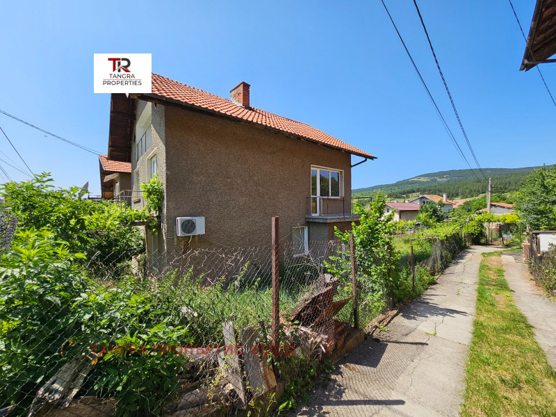 Продава  Къща област Перник , гр. Радомир , 162 кв.м | 50469842