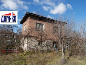Продажба на имоти в с. Братаница, област Пазарджик - изображение 1 