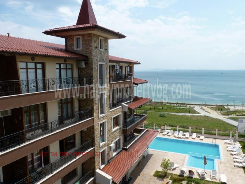 Продава  2-стаен, област Бургас, с. Равда •  111 900 EUR • ID 61910657 — holmes.bg - [1] 