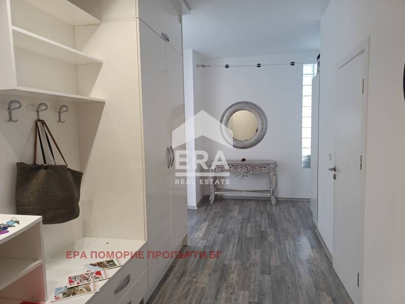 Продава 4-СТАЕН, гр. Поморие, област Бургас, снимка 4 - Апартаменти - 52667526