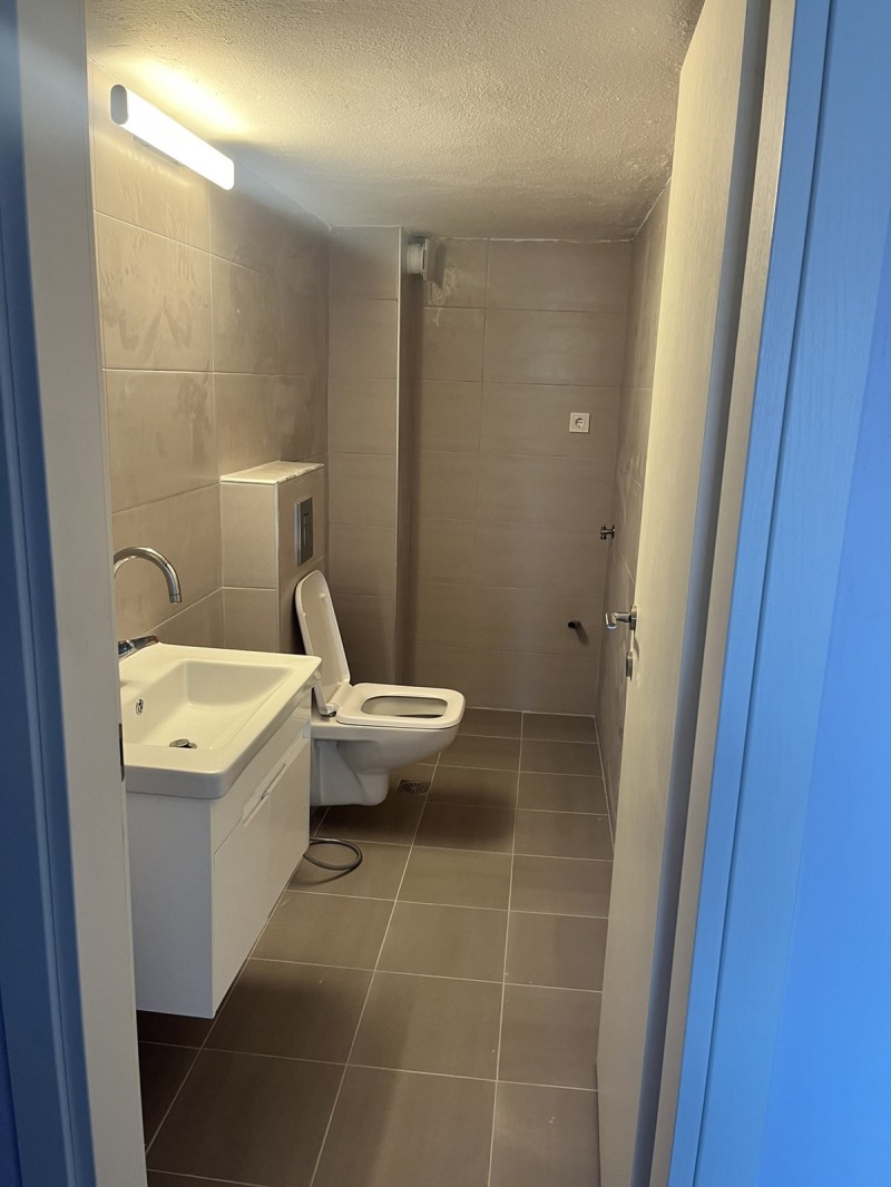 Продава МНОГОСТАЕН, Извън страната, област Извън страната, снимка 15 - Апартаменти - 52783275