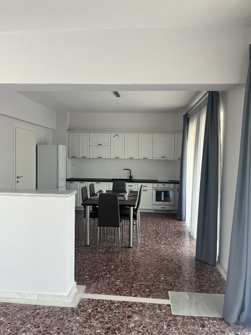 Продава МНОГОСТАЕН, Извън страната, област Извън страната, снимка 3 - Апартаменти - 52783275