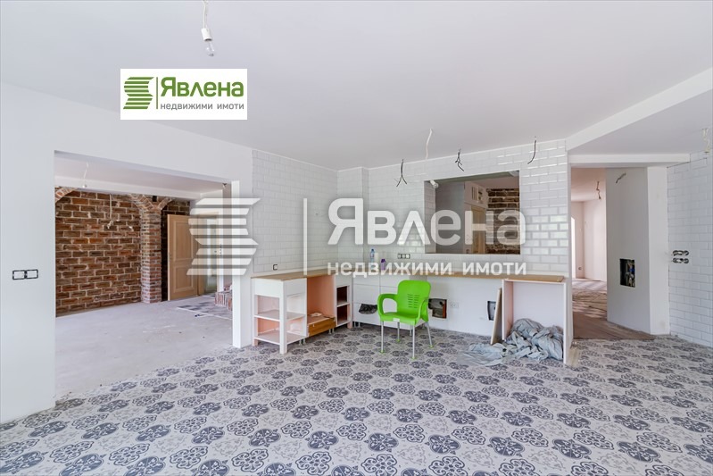 Till salu  3+ sovrum Sofia , j.gr.Jujen park , 350 kvm | 54597681 - bild [8]