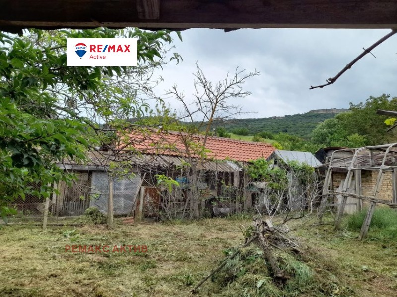 Продава КЪЩА, с. Разделна, област Варна, снимка 9 - Къщи - 53518164