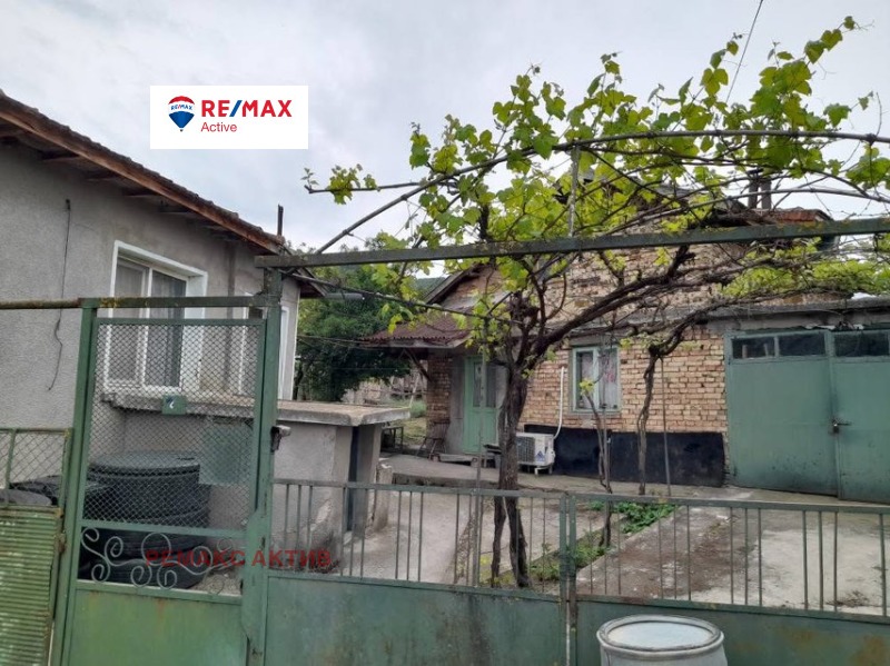 Продава КЪЩА, с. Разделна, област Варна