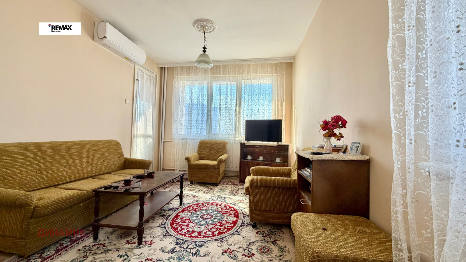 Продава 3-СТАЕН, гр. Бургас, Славейков, снимка 2 - Апартаменти - 54150663