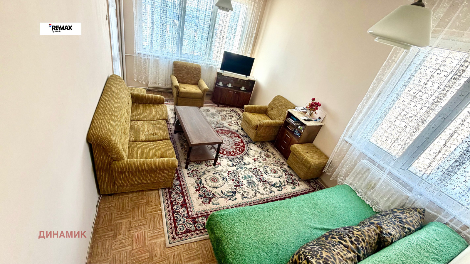 Продава 3-СТАЕН, гр. Бургас, Славейков, снимка 2 - Апартаменти - 54150663