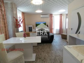 1 ložnice Vazraždane, Burgas 1