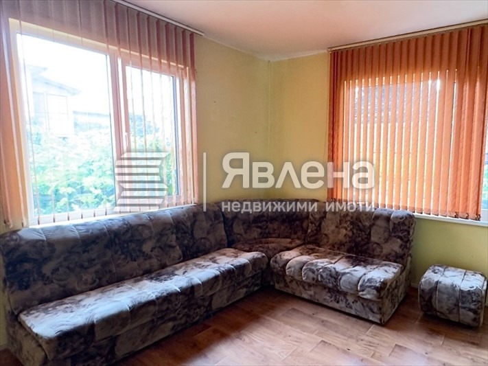 Продава ЕТАЖ ОТ КЪЩА, гр. Карлово, област Пловдив