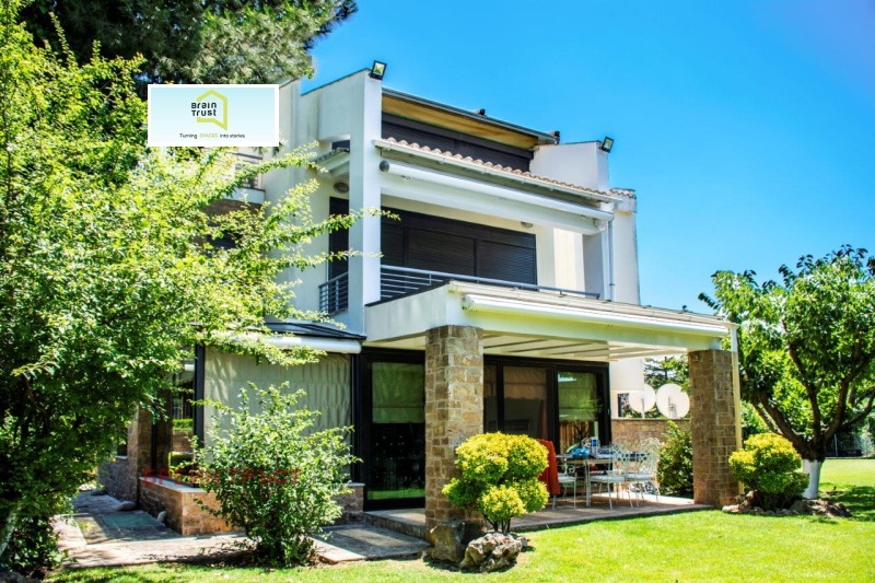 Продава КЪЩА, Извън страната, област Извън страната