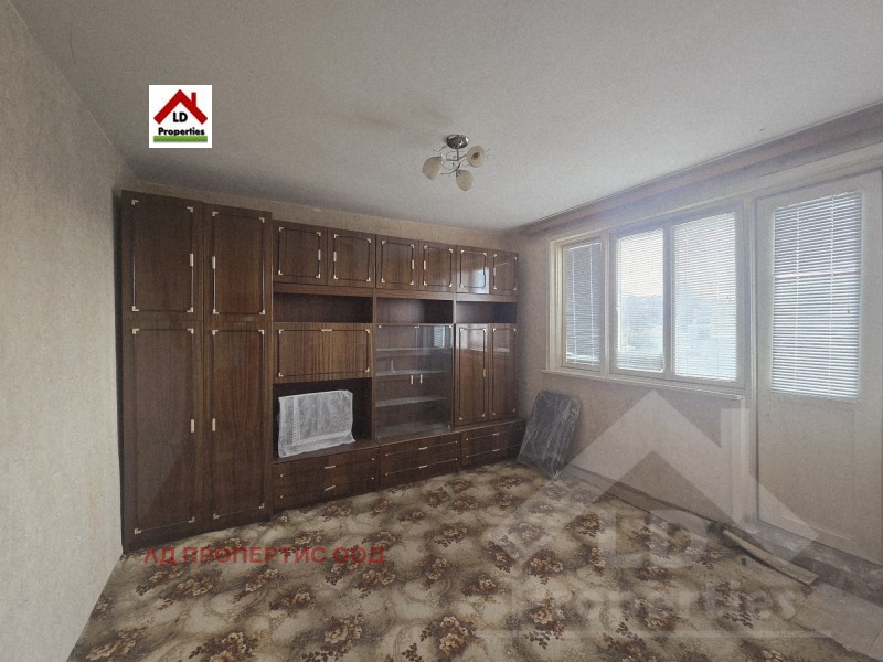 Продава КЪЩА, гр. Генерал Тошево, област Добрич, снимка 14 - Къщи - 52689229