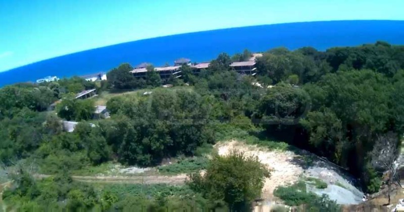 Продава ПАРЦЕЛ в област Бургас, гр. Обзор - 5562 кв.м / 444 960 € » 870 266.12 лв., СУПРИММО - БУРГАС