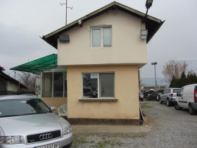 Продажба на имоти в Бял камък, град Кюстендил - изображение 1 