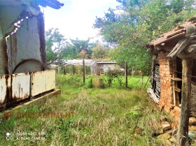 Maison Egalnitsa, région Pernik 6