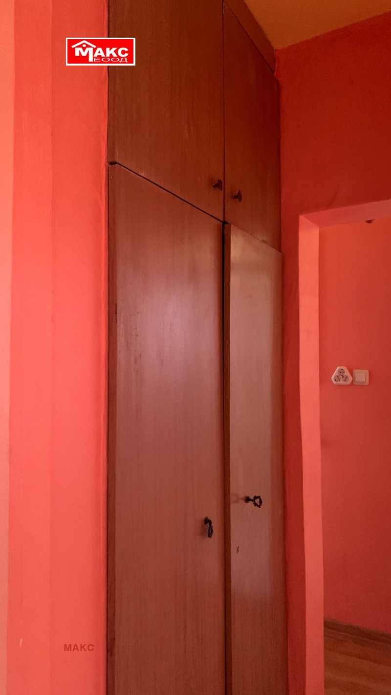 Продава  2-стаен област Перник , гр. Радомир , 57 кв.м | 35257233 - изображение [10]