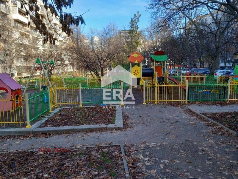 Продава 3-СТАЕН, гр. София, Дианабад, снимка 14 - Апартаменти - 52876471