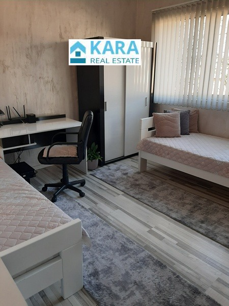 Продава 3-СТАЕН, гр. Кърджали, Център