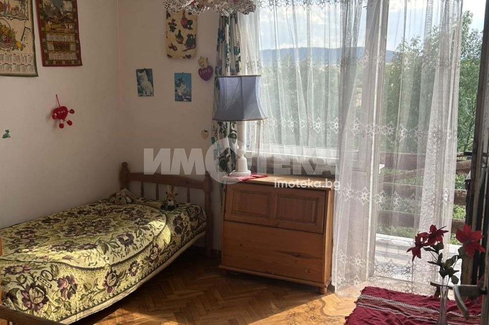 Продава КЪЩА, с. Алдомировци, област София област, снимка 10 - Къщи - 55886080