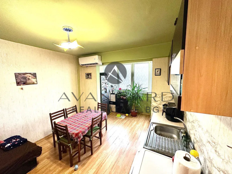 Продава 3-СТАЕН в град Пловдив, Христо Смирненски - 74 кв.м / 132 600 € » 259 343.06 лв., АВАНГАРД РИЪЛ ЕСТЕЙТ