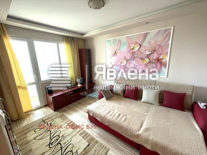 Продава 2-СТАЕН, гр. Бургас, Изгрев, снимка 2 - Апартаменти - 55565875
