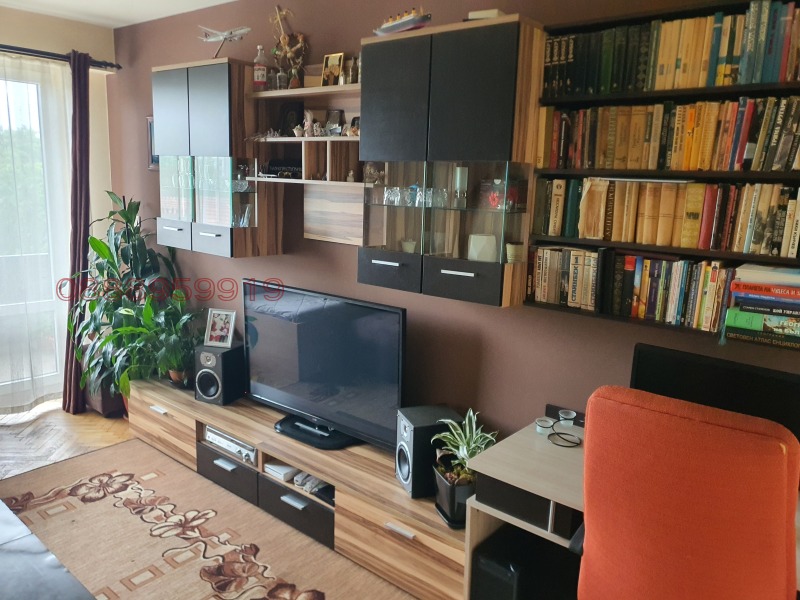 Продаја  2 спаваће собе Софија , Западен парк , 70 м2 | 71320251 - слика [11]