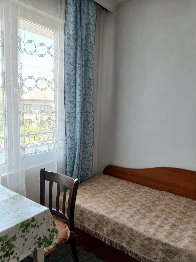 De vânzare  Etajul casei Razgrad , Varoș , 137 mp | 92356015 - imagine [7]