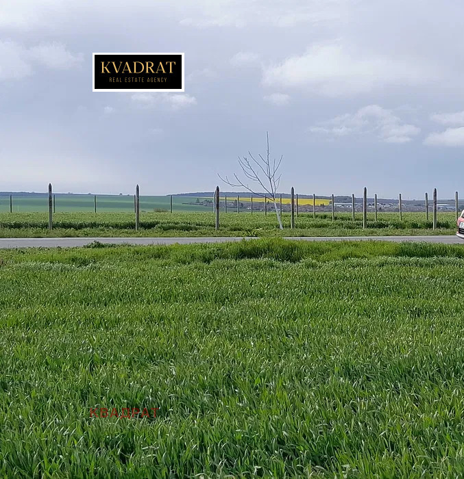 Продава ПАРЦЕЛ, с. Яребична, област Варна