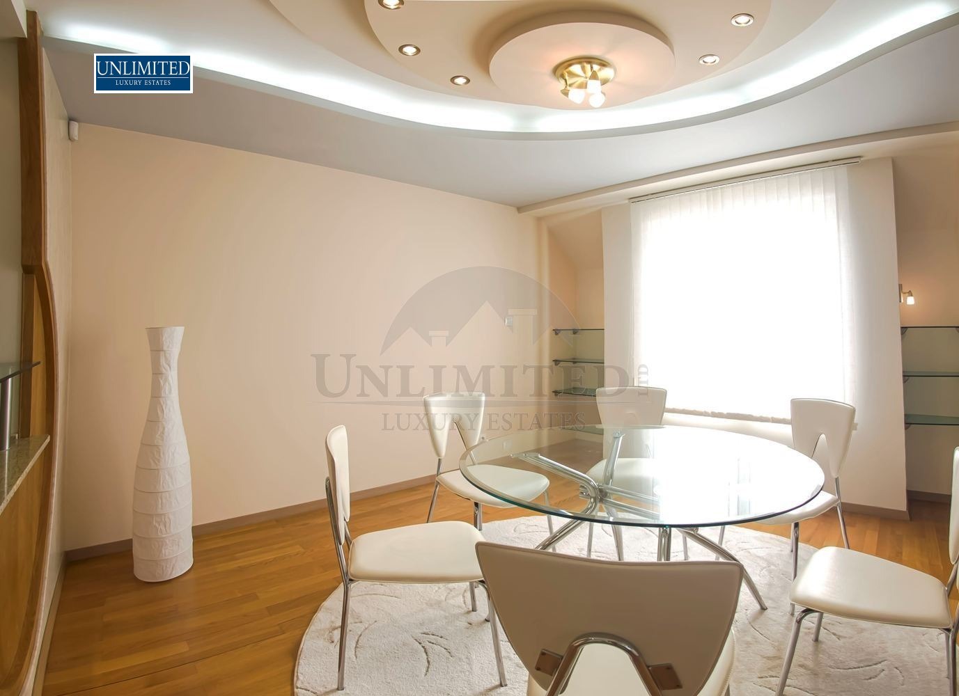 Продава МНОГОСТАЕН, гр. София, Лозенец, снимка 3 - Апартаменти - 54103985