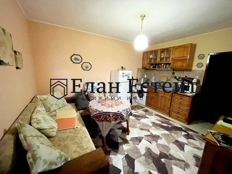 Продава 2-СТАЕН, гр. Бургас, Възраждане, снимка 4 - Aпартаменти - 48825308