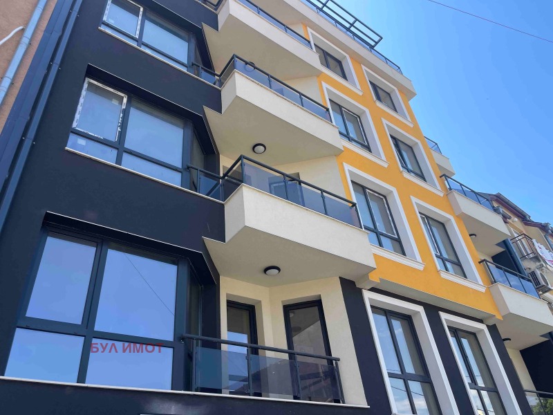Продава  2-стаен град Варна , Център , 60 кв.м | 51413482 - изображение [2]