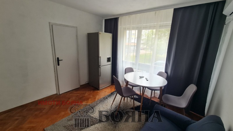 Продава  3-стаен град Русе , Възраждане , 70 кв.м | 36332360 - изображение [4]