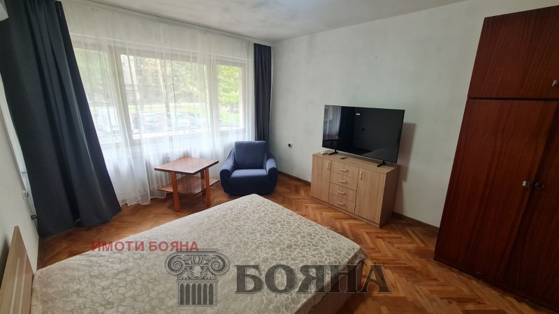 Продава  3-стаен град Русе , Възраждане , 70 кв.м | 36332360 - изображение [6]