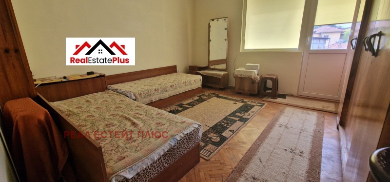 Продава 3-СТАЕН, гр. Ловеч, Център, снимка 3 - Апартаменти - 53200348