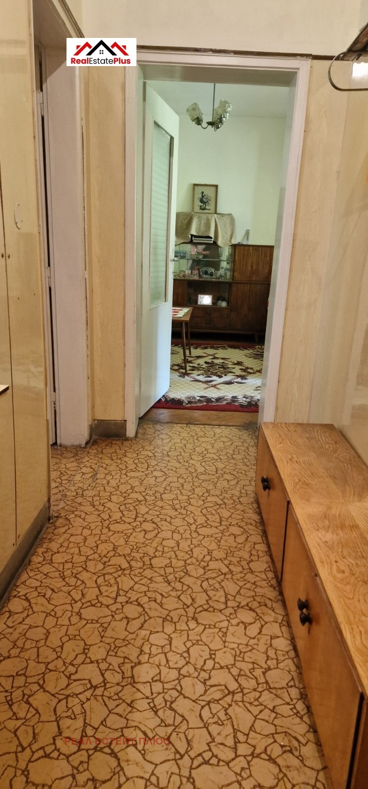 Продава 3-СТАЕН, гр. Ловеч, Център, снимка 6 - Апартаменти - 53200348