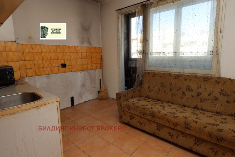 Продава 3-СТАЕН, гр. София, Младост 1