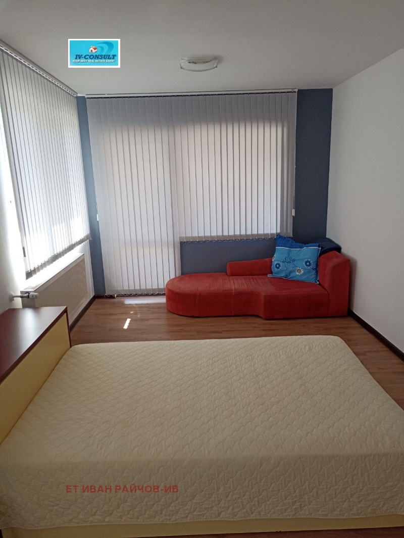 Продава КЪЩА, гр. Дупница, област Кюстендил, снимка 7 - Къщи - 52302843