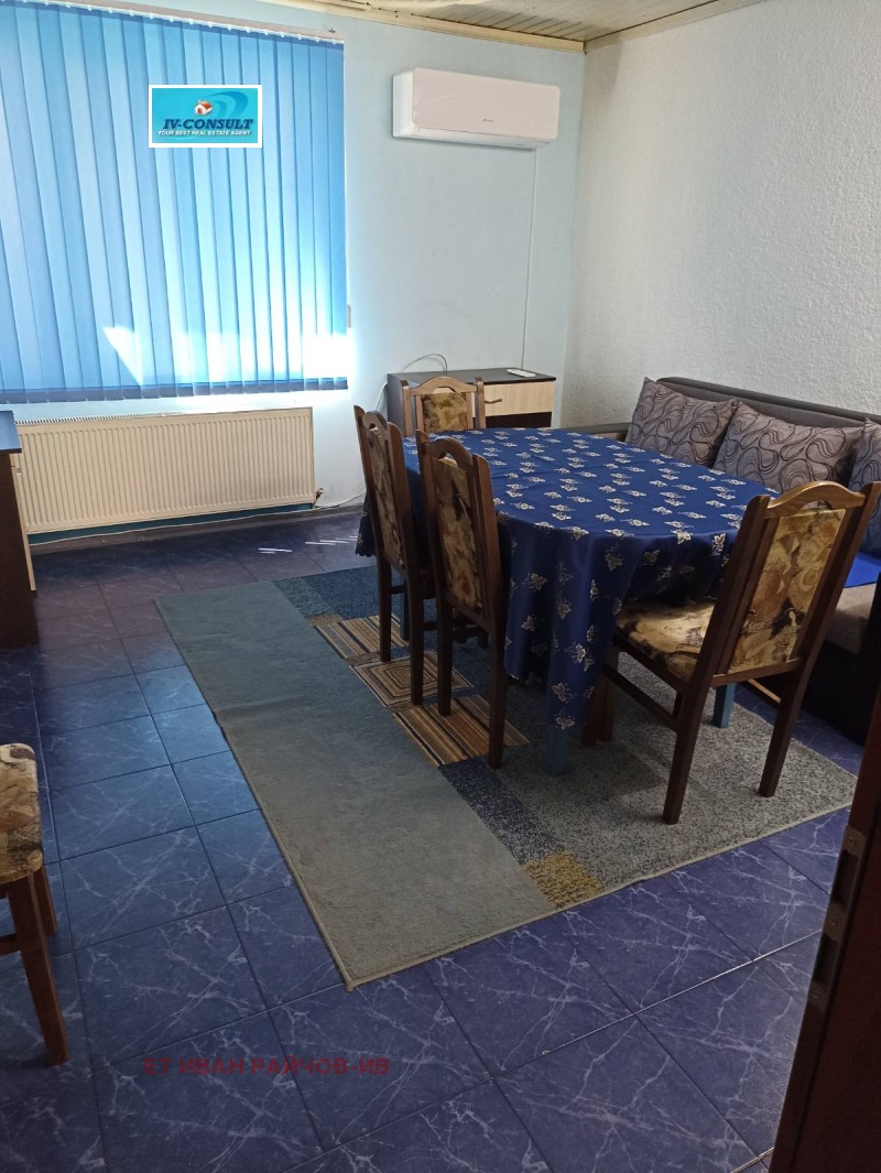 Продава КЪЩА, гр. Дупница, област Кюстендил, снимка 11 - Къщи - 52302843