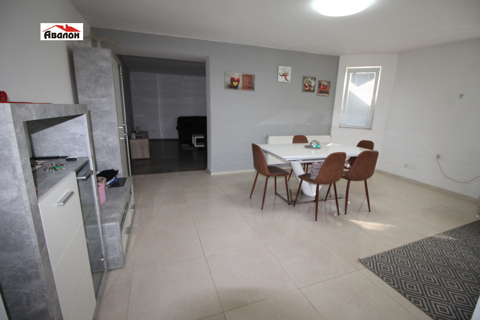 Продава ЕТАЖ ОТ КЪЩА, гр. Русе, Долапите, снимка 2 - Етаж от къща - 52141928