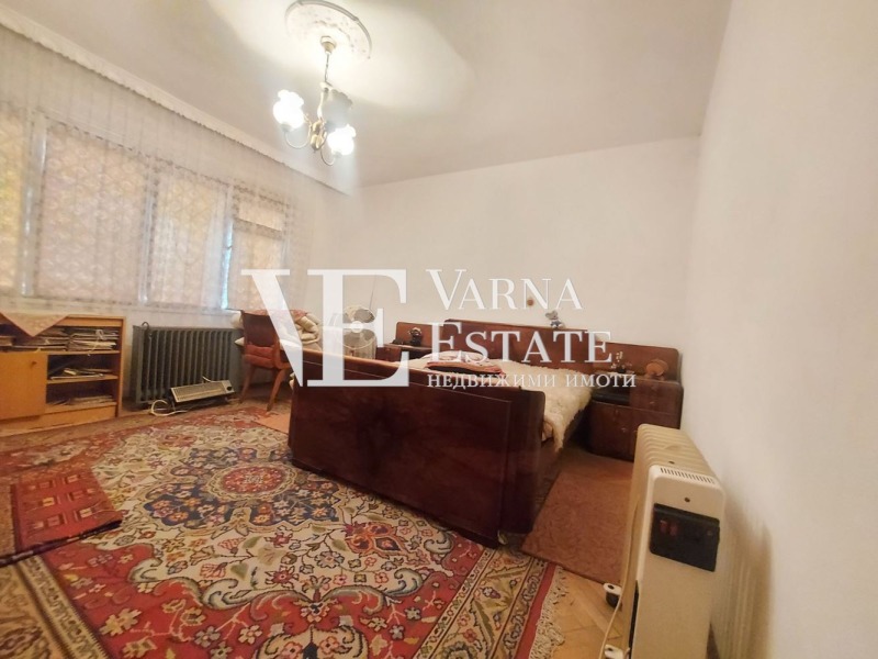 Продава 3-СТАЕН в град Варна, Център - 109 кв.м / 269 000 € » 526 118.27 лв., ВАРНА ЕСТЕЙТ