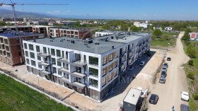 Продава 2-стаен град Пловдив Остромила - [1] 