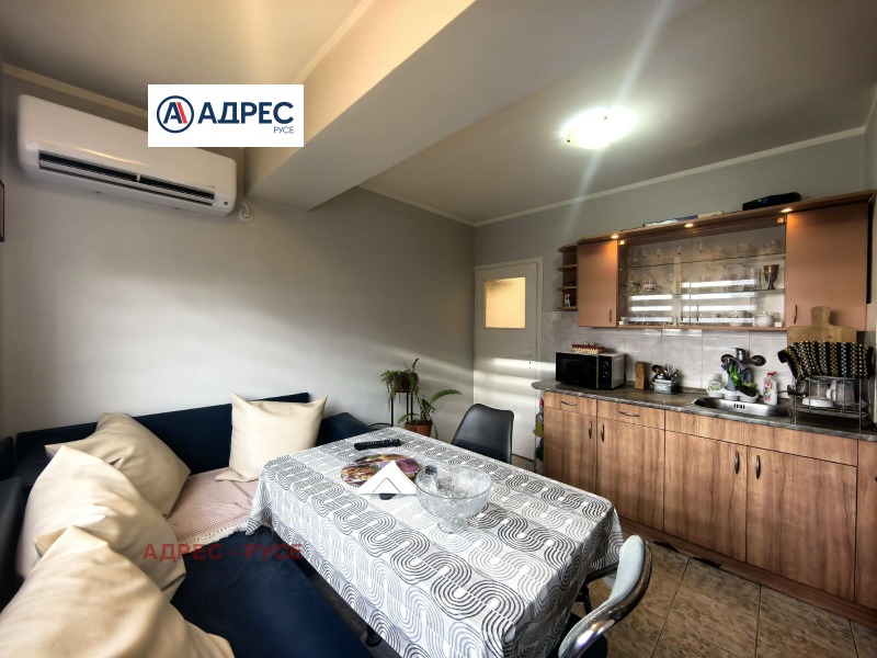 Продава 2-СТАЕН, гр. Русе, Здравец Изток, снимка 2 - Апартаменти - 53236176