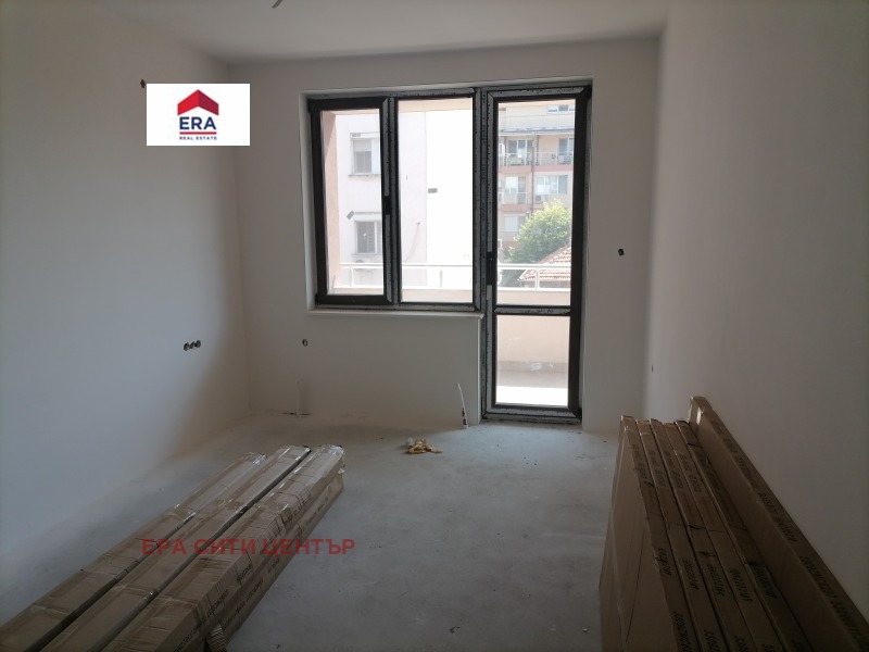 Продава  3-стаен град Стара Загора , Център , 114 кв.м | 72010016 - изображение [2]