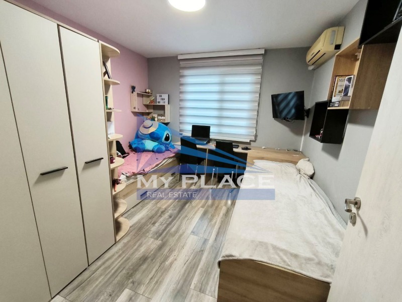 Продава  3-стаен град Шумен , Център , 86 кв.м | 37026034 - изображение [8]