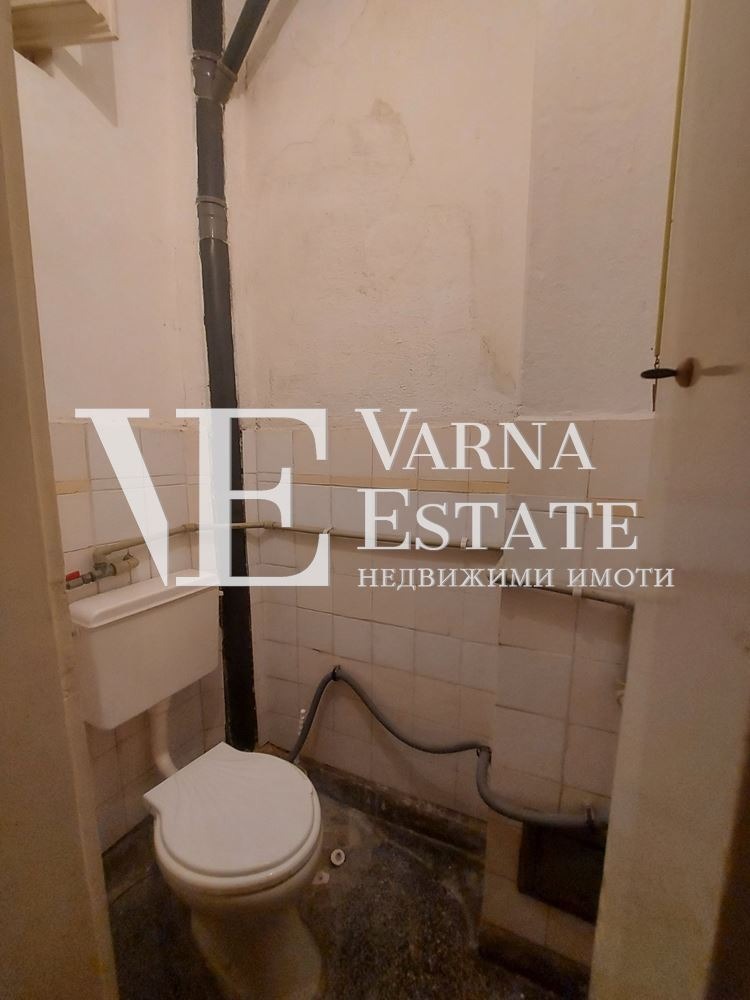 Продава 3-СТАЕН, гр. Варна, Център, снимка 10 - Aпартаменти - 47363455