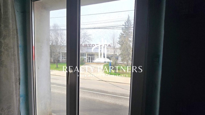 Продава  Къща град Перник , Пригаров район , 240 кв.м | 22732388 - изображение [6]