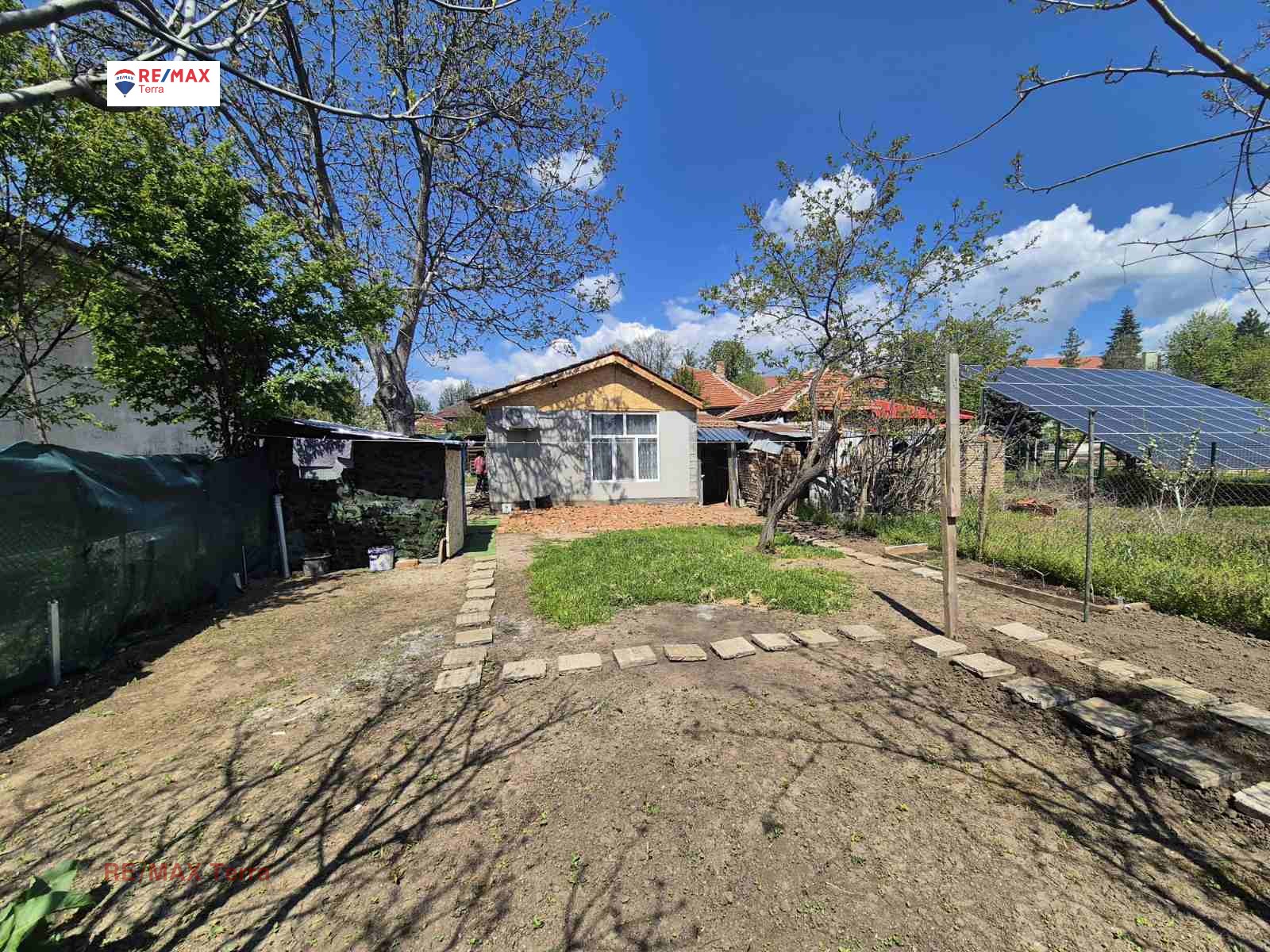 Продава КЪЩА, гр. Левски, област Плевен, снимка 5 - Къщи - 54290246